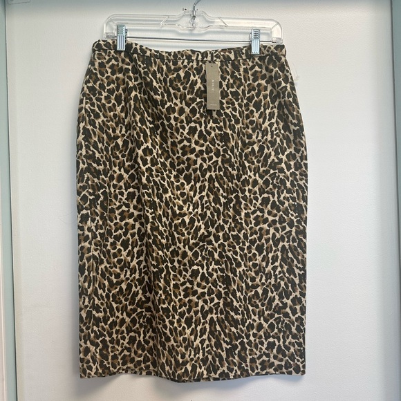 J. Crew Leopard Print Knee Length Pencil Skirt - Picture 2 of 8
